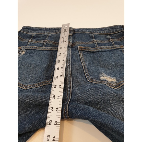 Free People Shorts Womens 27 Blue Denim Distressed Cutoff Raw Hem High Rise NWT - Picture 12 of 16